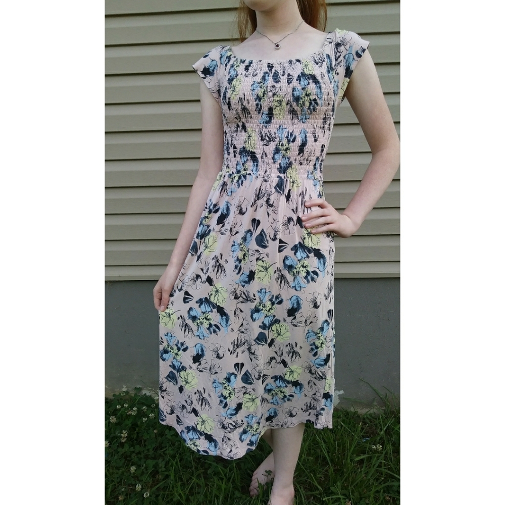 Off shoulder dress - Picture 6 of 7